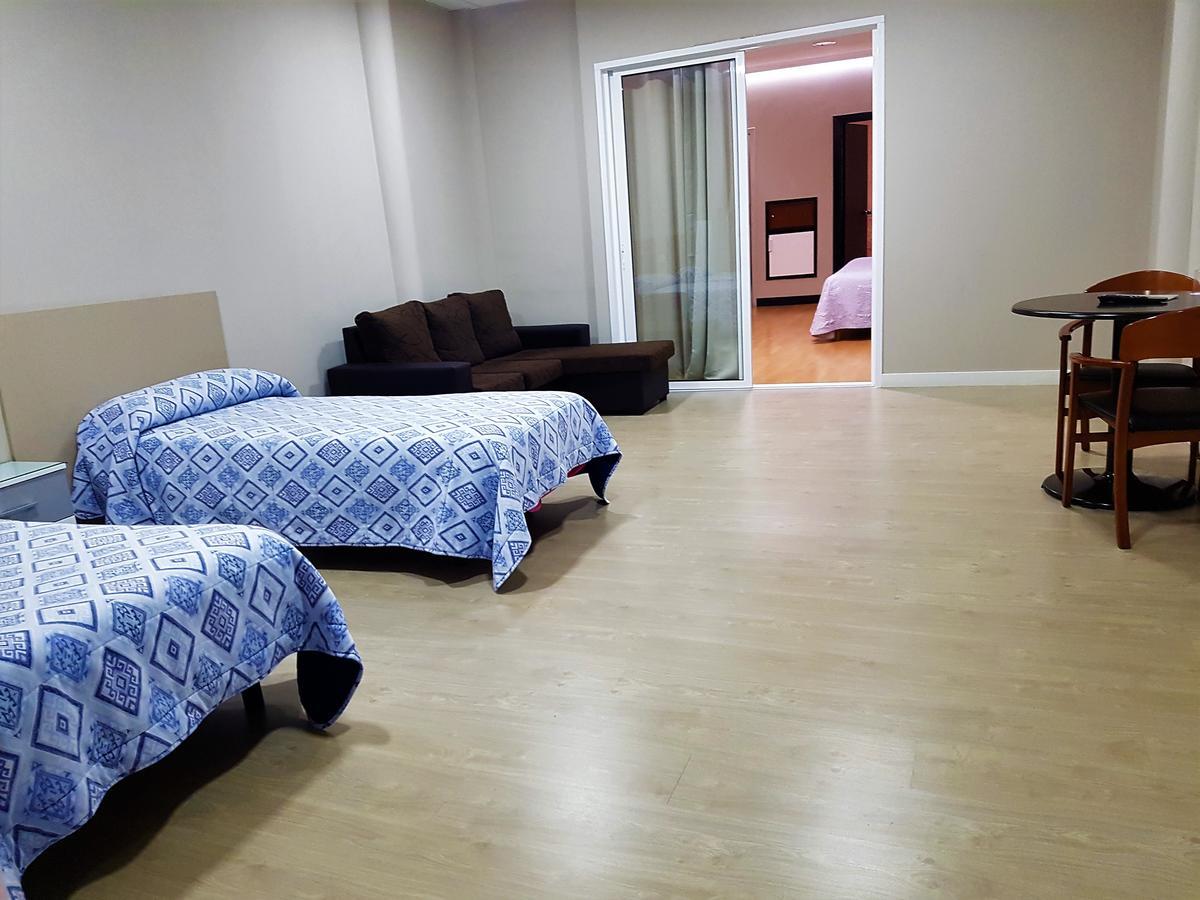 Hotel Holiday Hotel Nigran